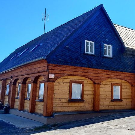Penzion U Novotnych Jiretin pod Jedlovou Екстер'єр фото